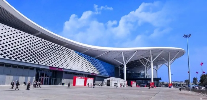 推动会展和休闲旅游业的绿色发展